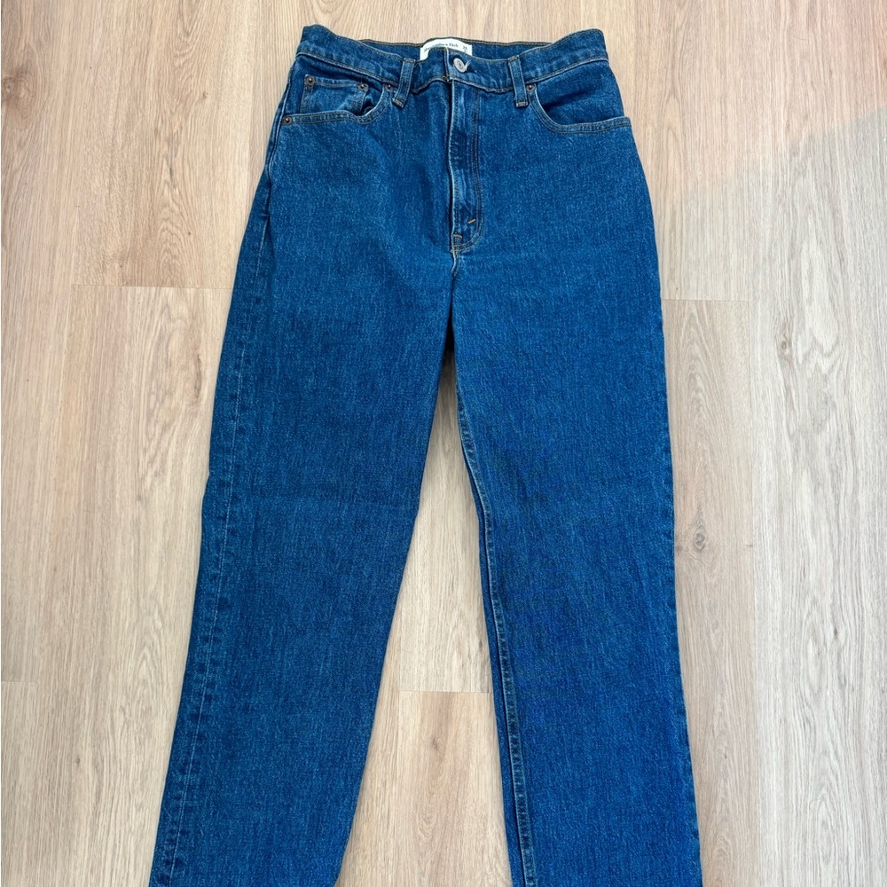 Abercrombie & Fitch Women’s Straight Blue Jeans